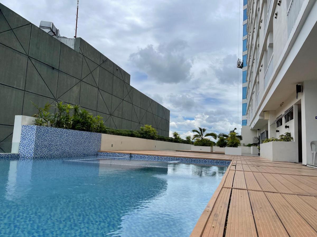 Inspiria Aparthotel Davao City Εξωτερικό φωτογραφία