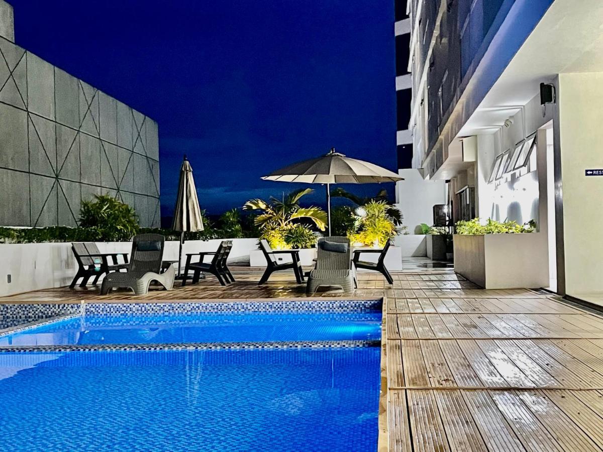 Inspiria Aparthotel Davao City Εξωτερικό φωτογραφία